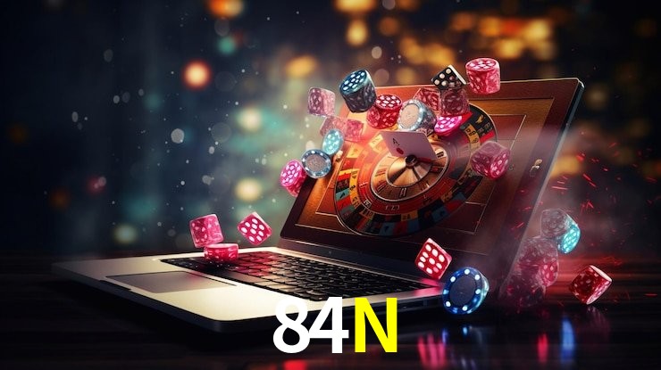 Comparação APP Mobile vs Versão Web 84N